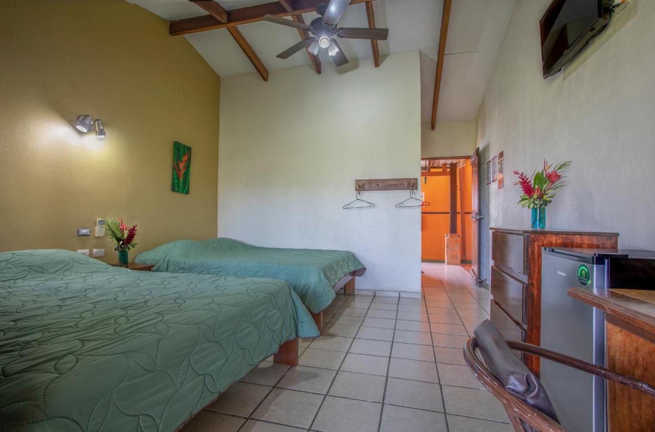 Hotel La Hacienda Quesada  Zewnętrze zdjęcie